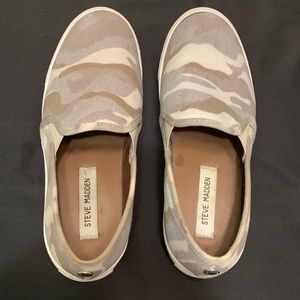 Steve Madden sneakers